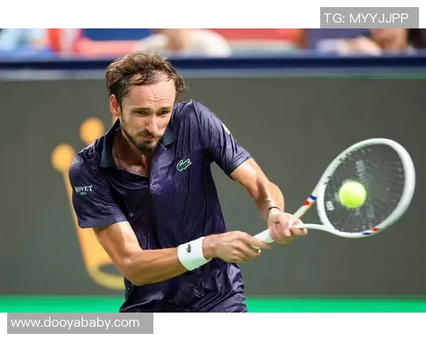 上海网球队反击之路：胜负背后的战术与心理解析